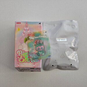 Pop Mart Labubu, The Monsters Big into Energy Serenity Phone Chain Green Lanyard